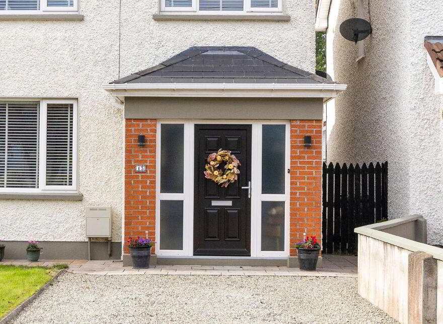 13 Ballymany Park, Newbridge, W12F982