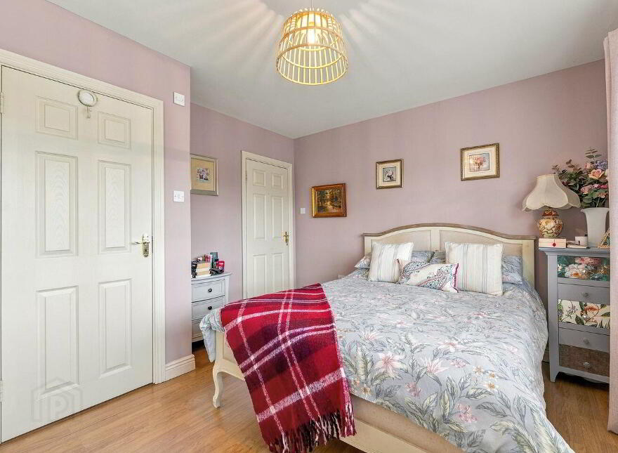 13 Ballymany Park, Newbridge, W12F982