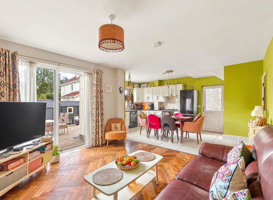 13 Ballymany Park, Newbridge, W12F982