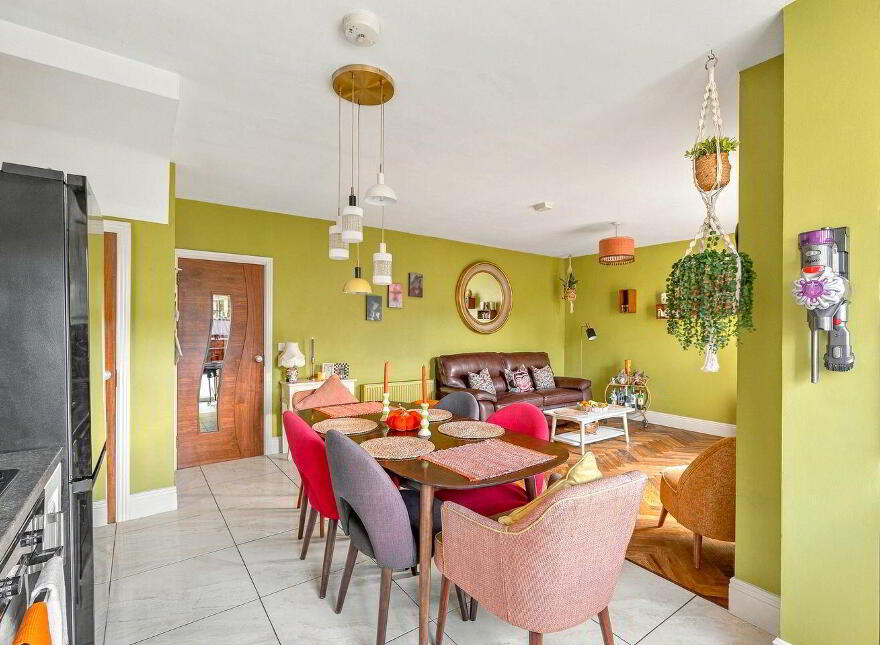 13 Ballymany Park, Newbridge, W12F982