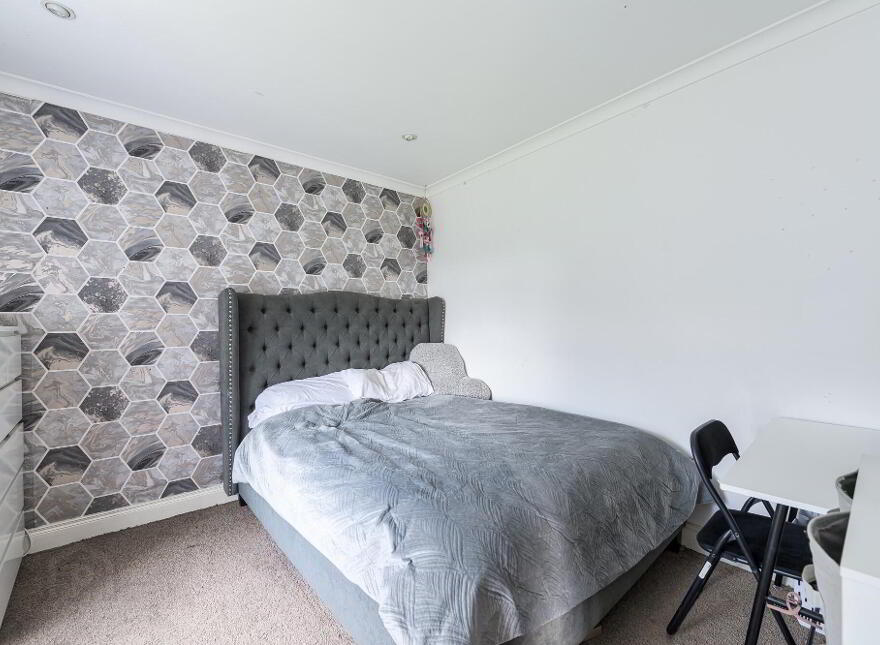 6 Glenwood Park, Lurgan, BT66 7GQ