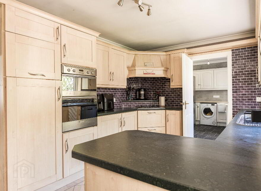 6 Glenwood Park, Lurgan, BT66 7GQ