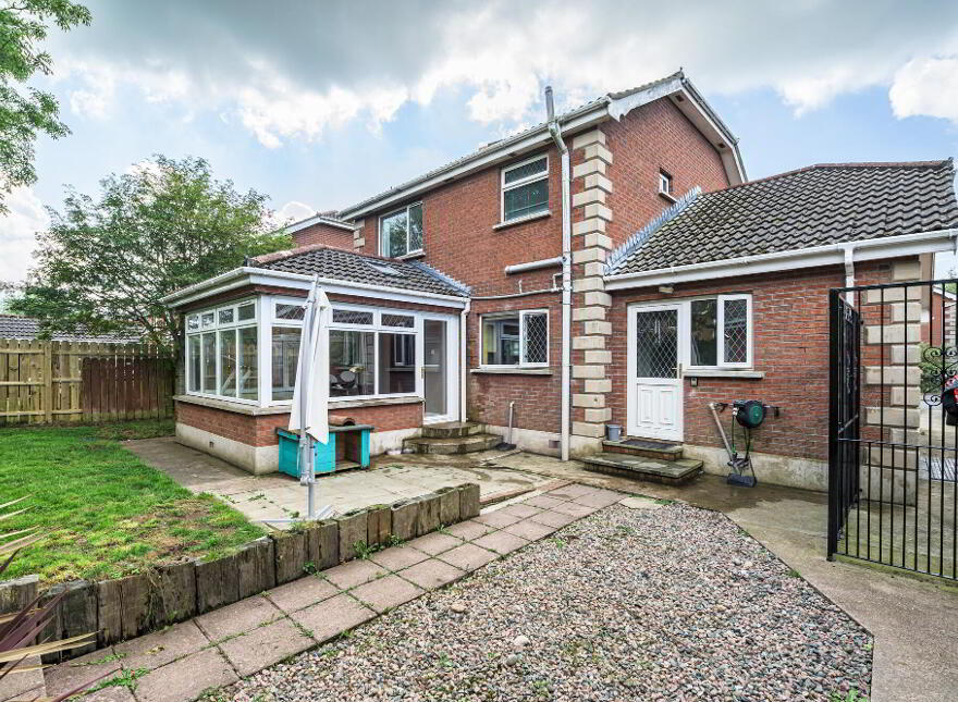 6 Glenwood Park, Lurgan, BT66 7GQ