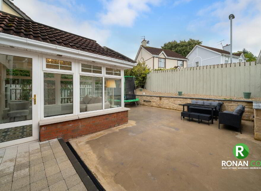28 Tulacorr Gardens, Strabane, BT82 8RB