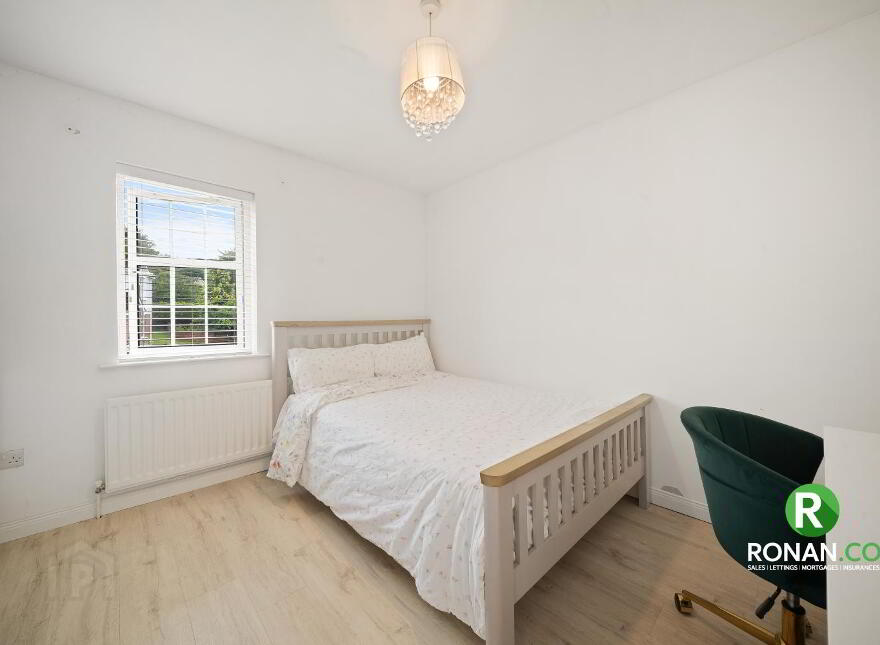 28 Tulacorr Gardens, Strabane, BT82 8RB