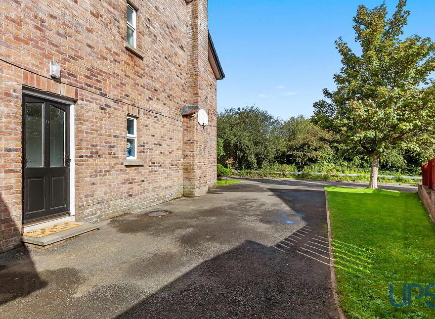 47 Mount Eagles Drive, Stewartstown Road, Belfast, BT17 0TF