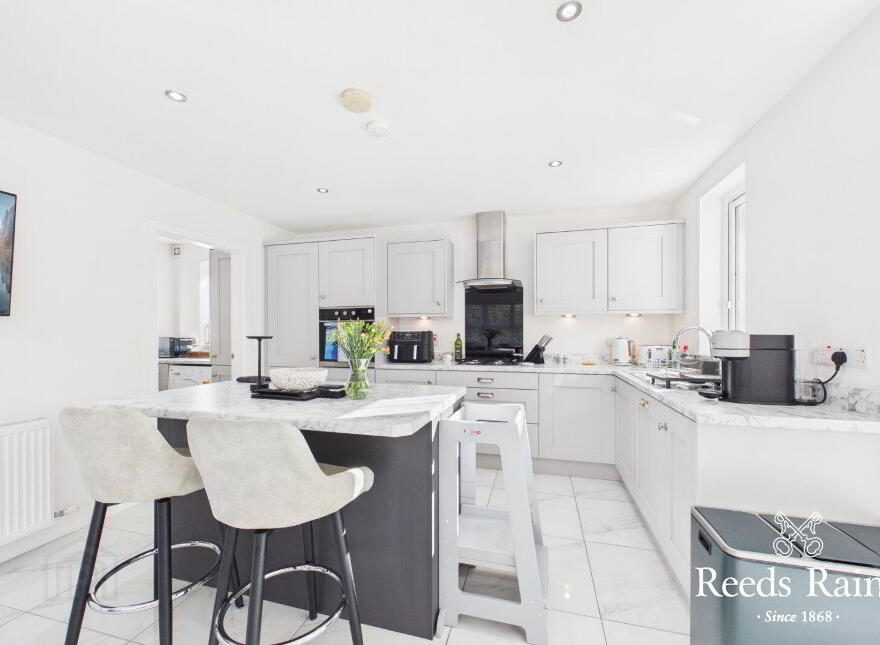 2 Bashford Park Road, Carrickfergus, BT38 7FR