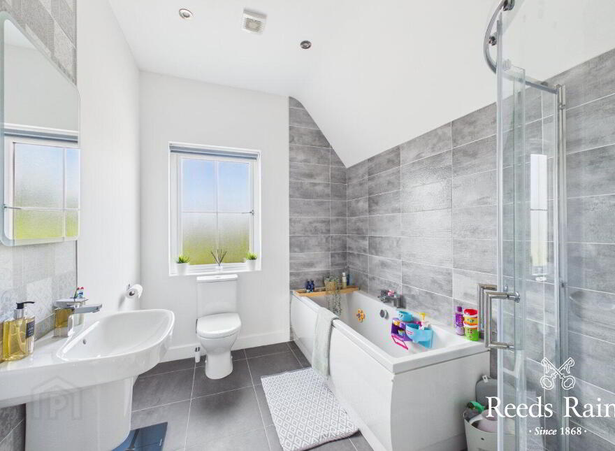 2 Bashford Park Road, Carrickfergus, BT38 7FR