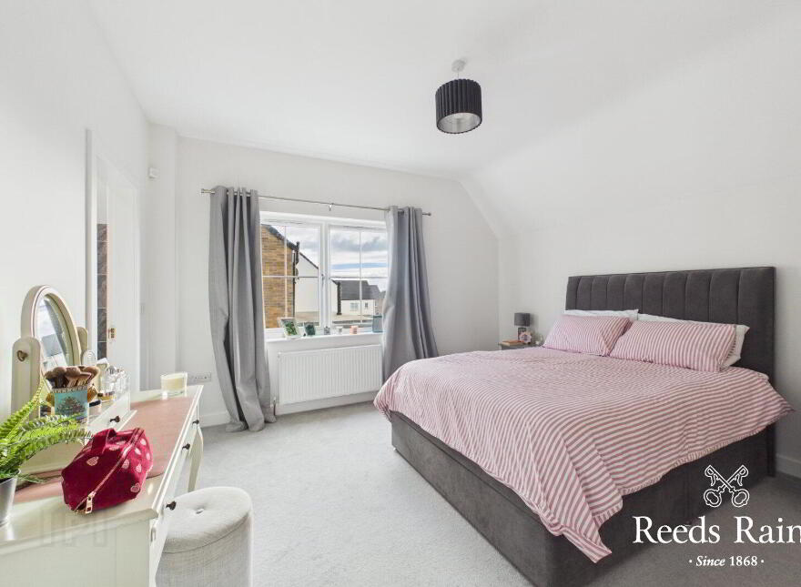 2 Bashford Park Road, Carrickfergus, BT38 7FR