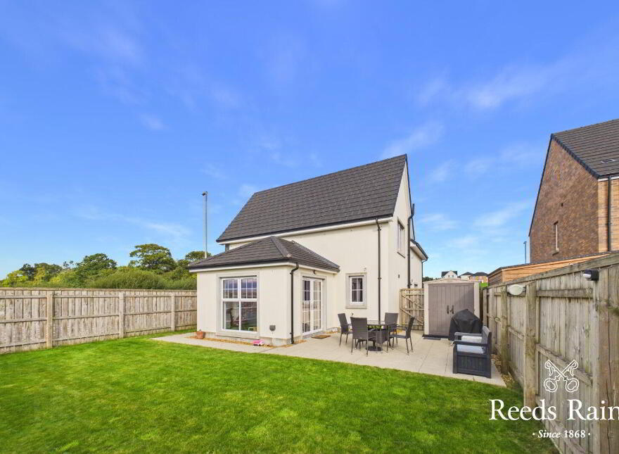 2 Bashford Park Road, Carrickfergus, BT38 7FR