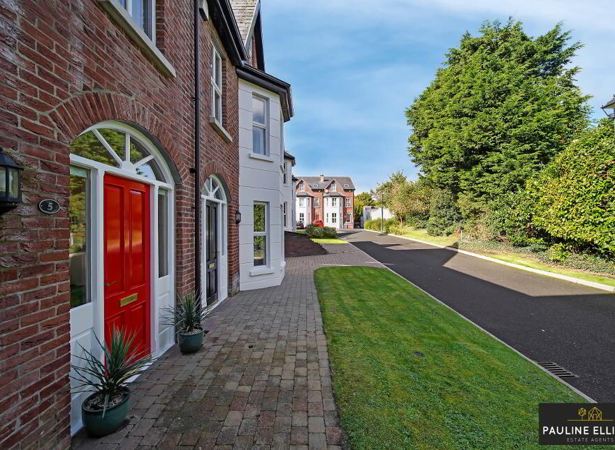 5 Drumlerry, Culmore Road, Derry, BT48 8GQ