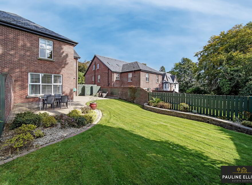 5 Drumlerry, Culmore Road, Derry, BT48 8GQ
