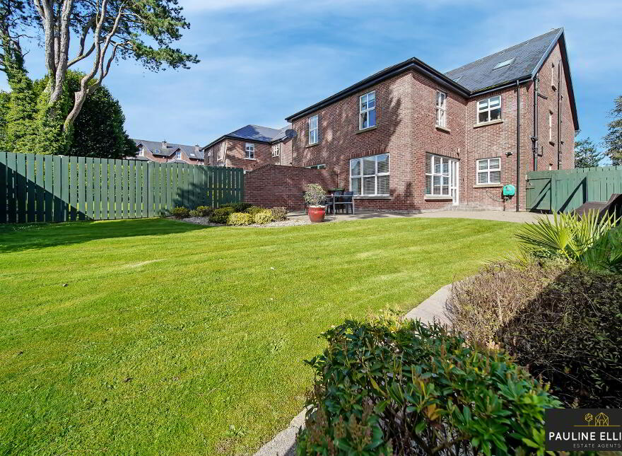 5 Drumlerry, Culmore Road, Derry, BT48 8GQ