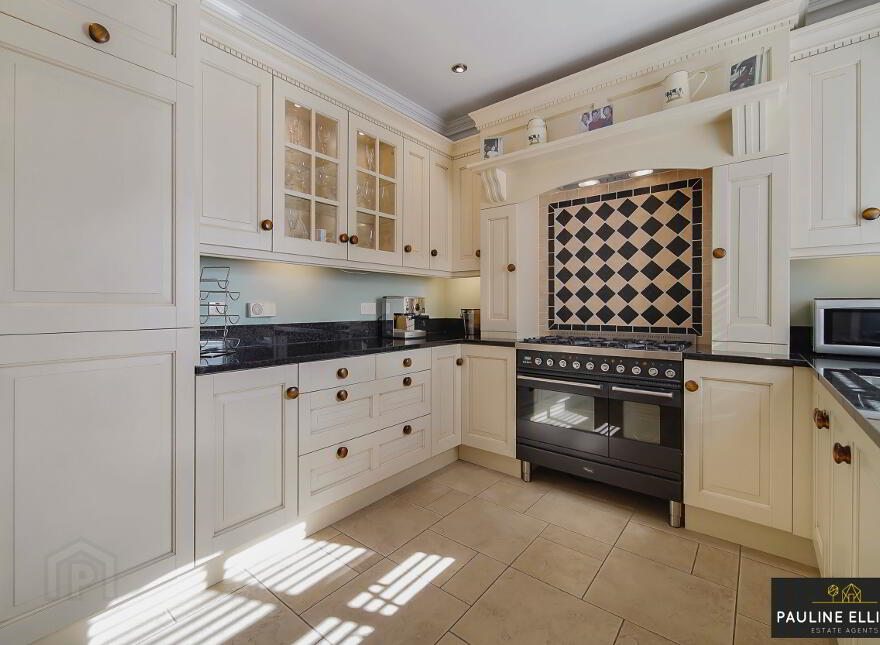 5 Drumlerry, Culmore Road, Derry, BT48 8GQ