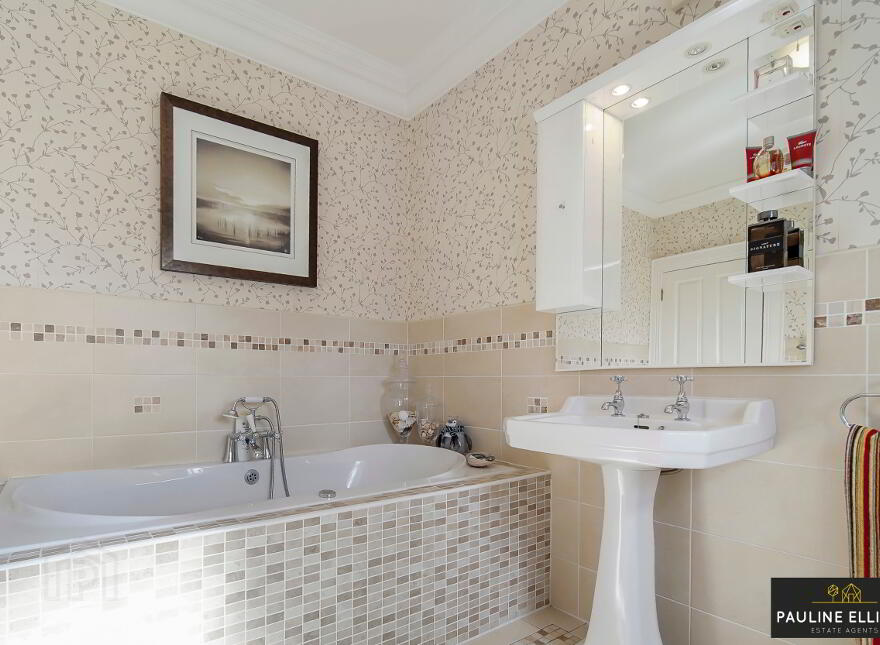 5 Drumlerry, Culmore Road, Derry, BT48 8GQ
