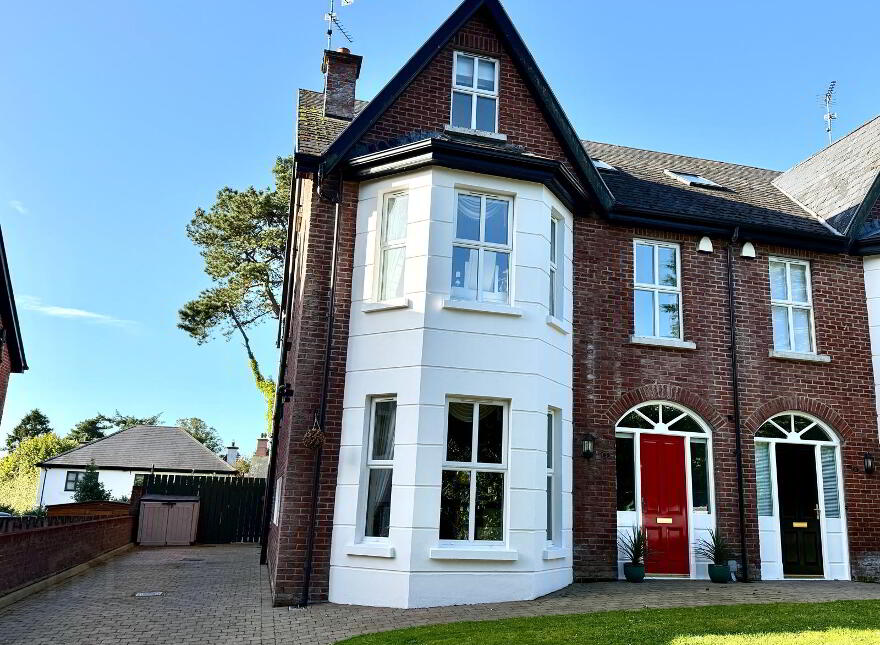 5 Drumlerry, Culmore Road, Derry, BT48 8GQ