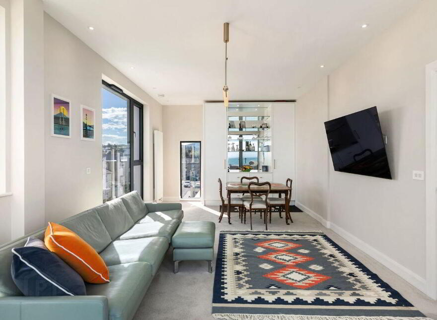 18 La Touche Cove, Cliff Road, Greystones, A63PC86