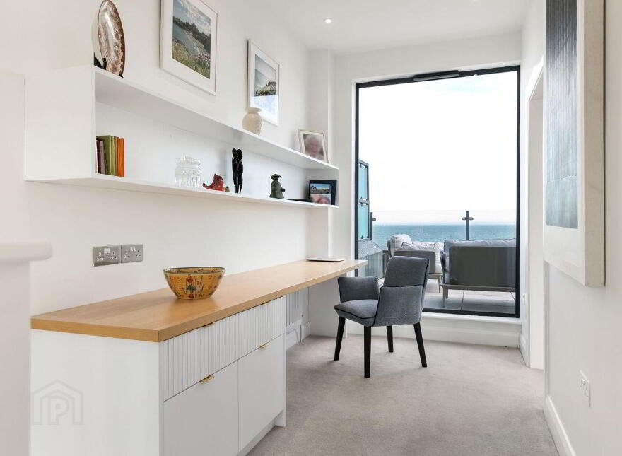 18 La Touche Cove, Cliff Road, Greystones, A63PC86