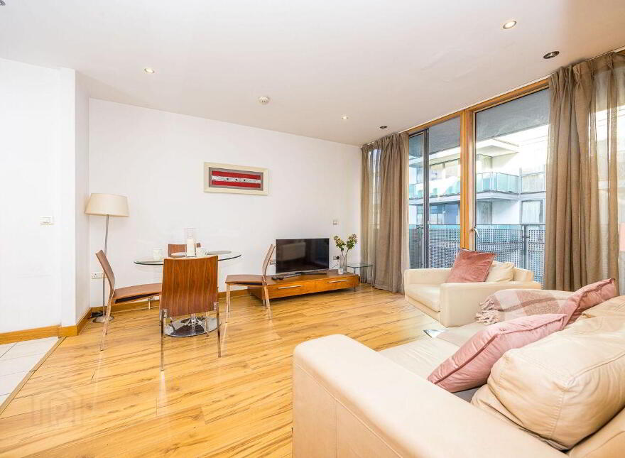 Apartment 12 Blackwater House IFSC, Ifsc, D01C9K5