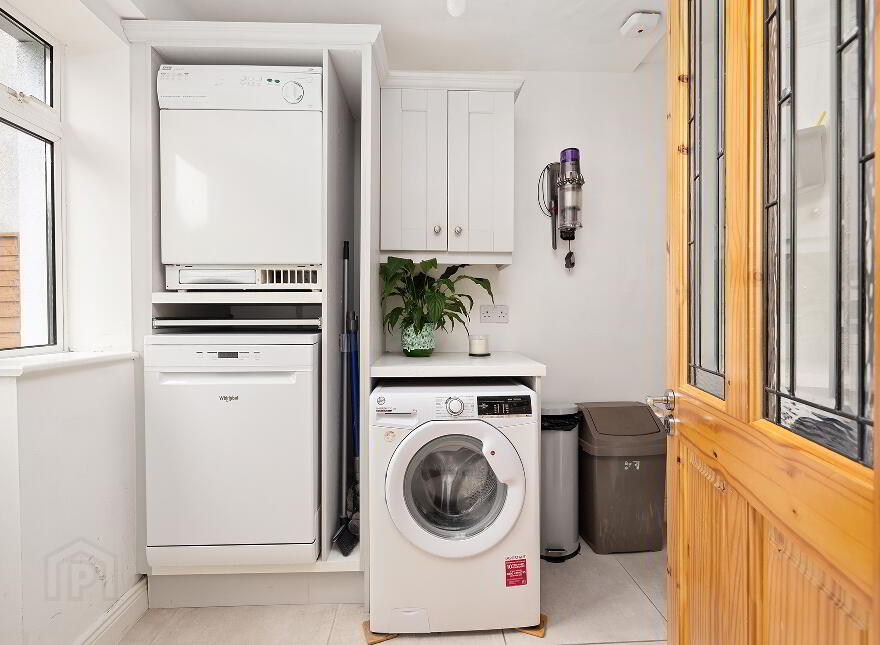 2 Sarsfield Park, Lucan, K78T6W4