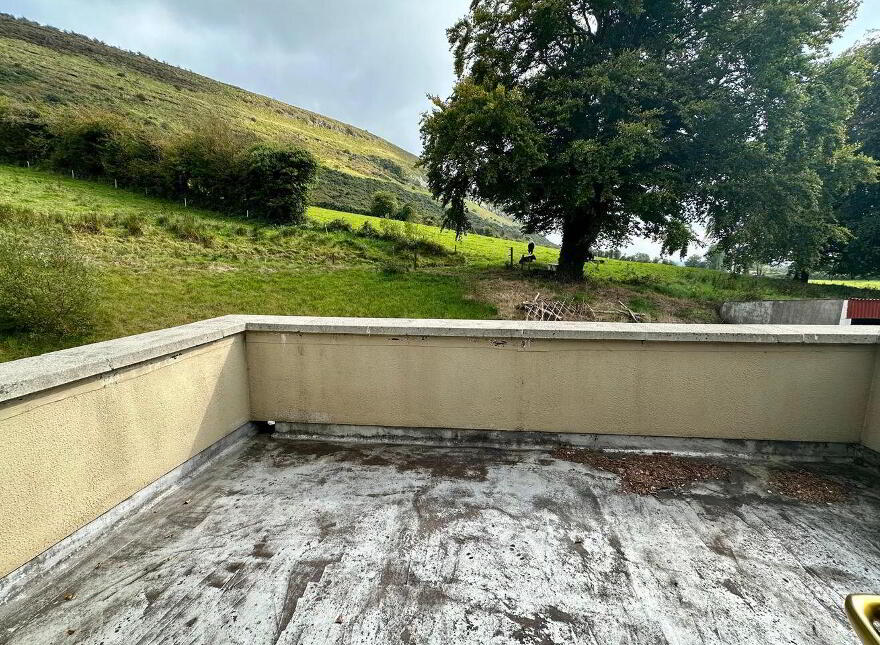 Cross, Keash, Ballymote, F56KP84