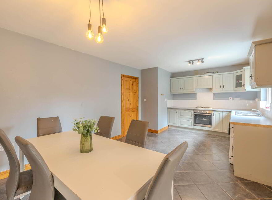 43 Twin Oaks, Bailieborough, A82C998