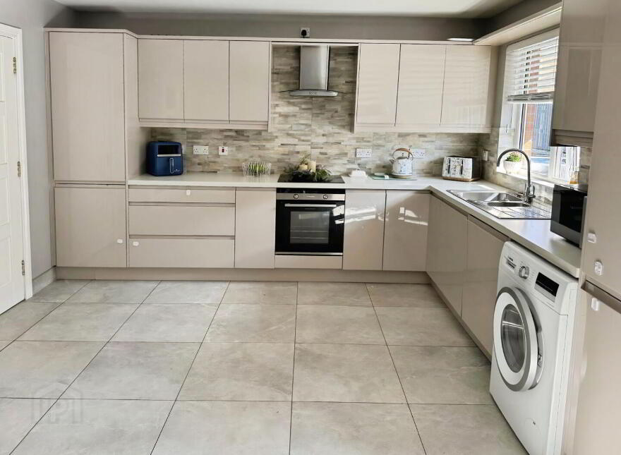 56 Rectory Park, Lurgan, Craigavon, BT66 6HP