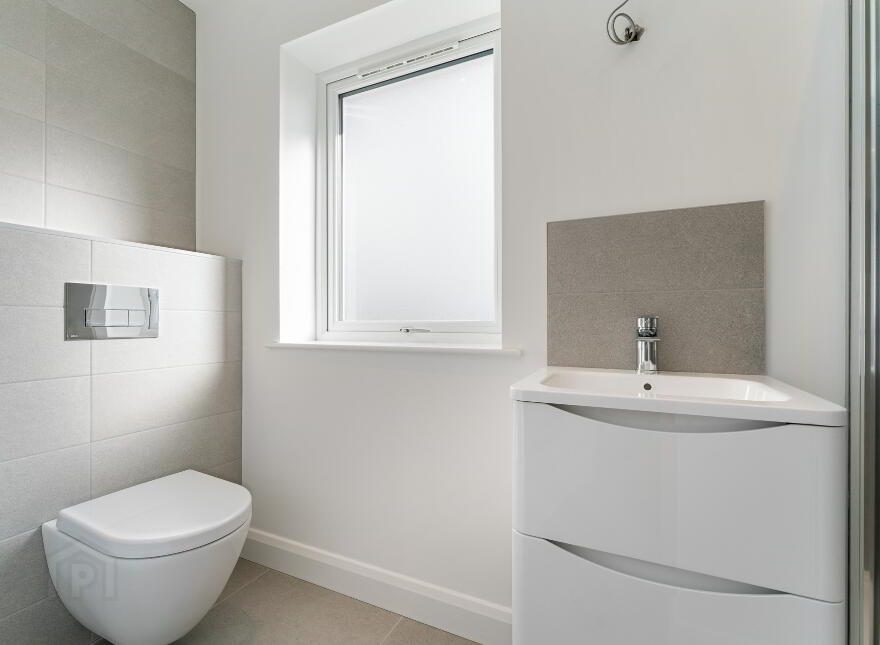 Semi Detached, Meadow View, Jordanstown, BT37 0US