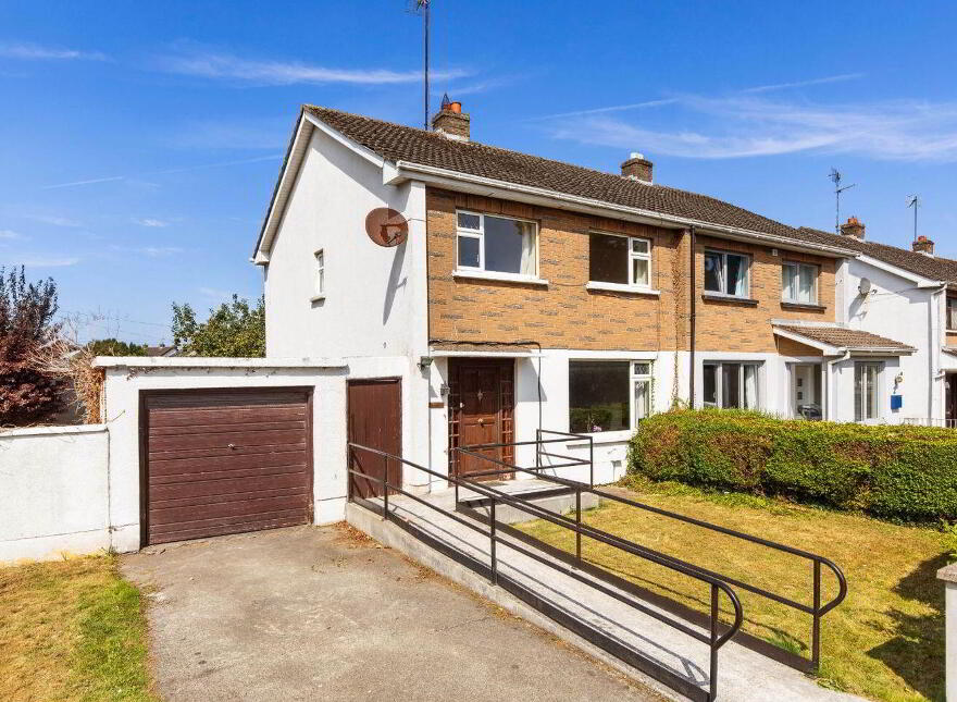 1 Brookville Park, Drogheda, A92DC9R