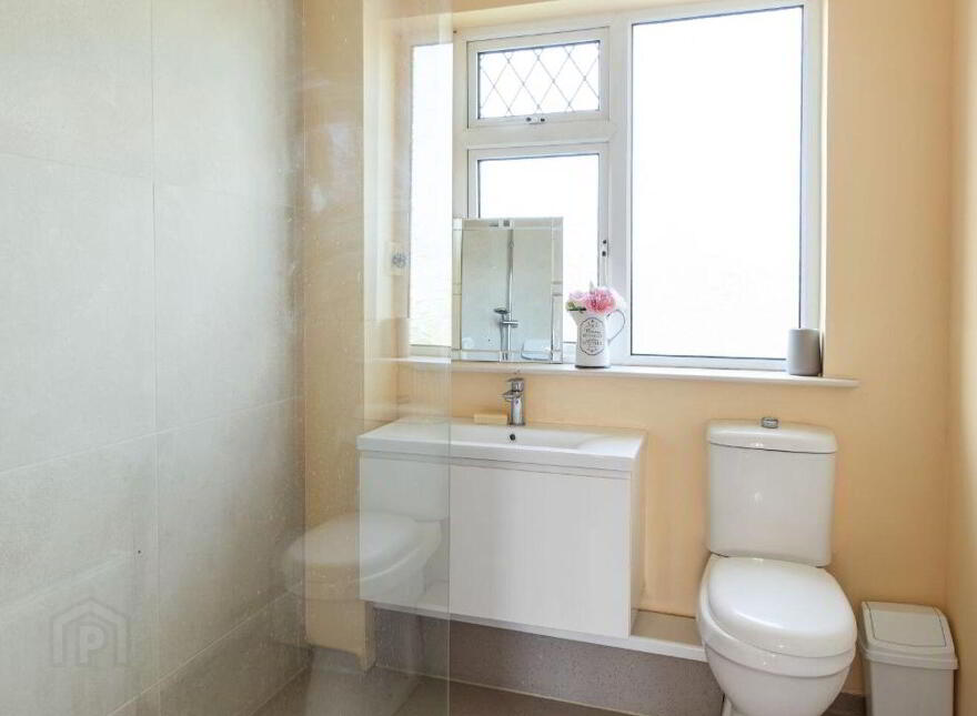 1 Brookville Park, Drogheda, A92DC9R