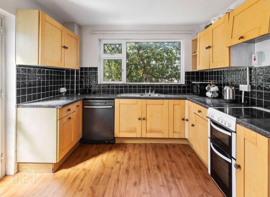 1 Brookville Park, Drogheda, A92DC9R