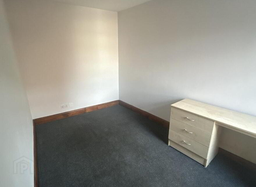 5 Donegall Avenue, Belfast, BT12 6LS