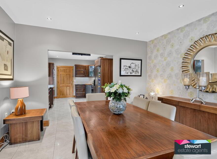 1 Beechfield Manor, Dollingstown, Lurgan, BT66 7GR