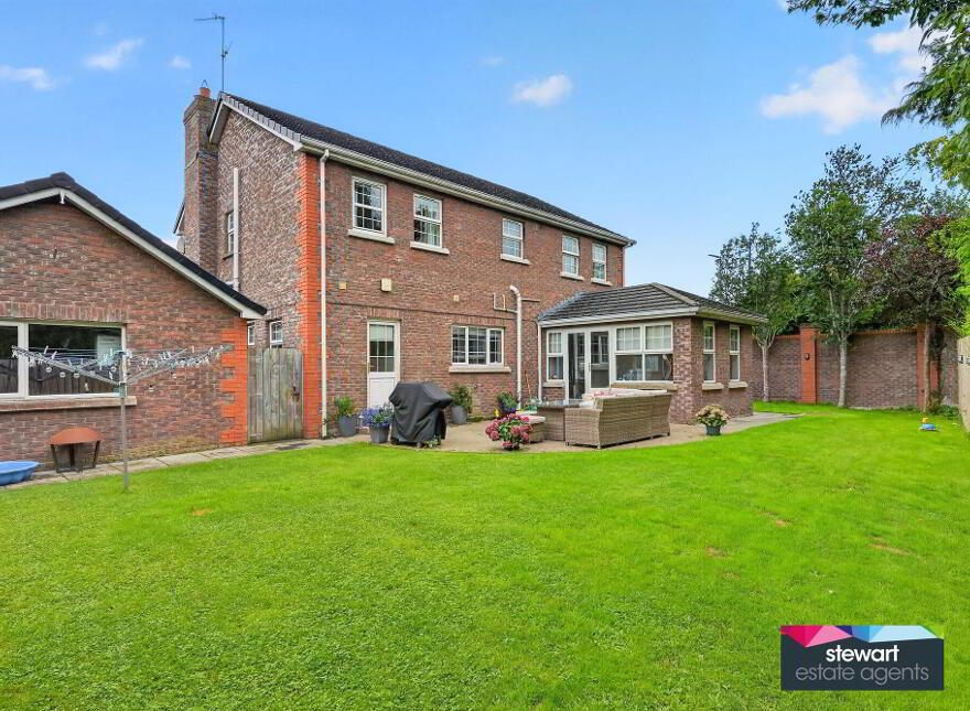 1 Beechfield Manor, Dollingstown, Lurgan, BT66 7GR
