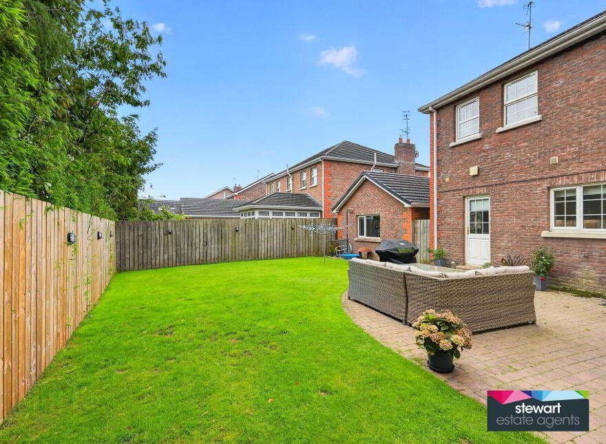 1 Beechfield Manor, Dollingstown, Lurgan, BT66 7GR