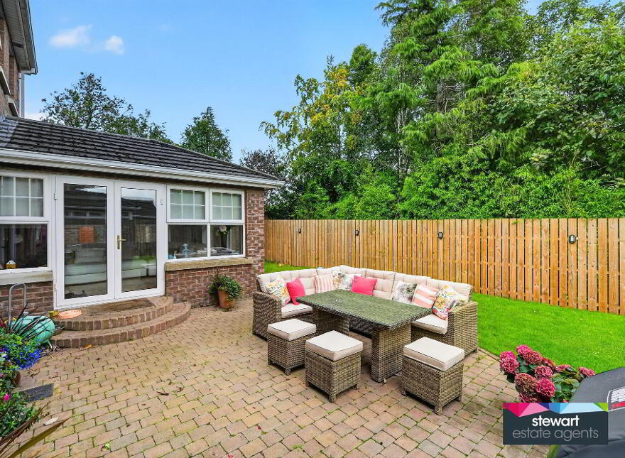 1 Beechfield Manor, Dollingstown, Lurgan, BT66 7GR