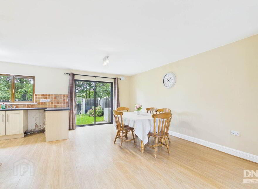 33 Watervale, Rooskey, N41PX80
