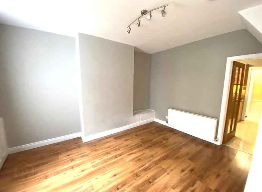 19 Brenda St, Belfast, BT5 5GQ