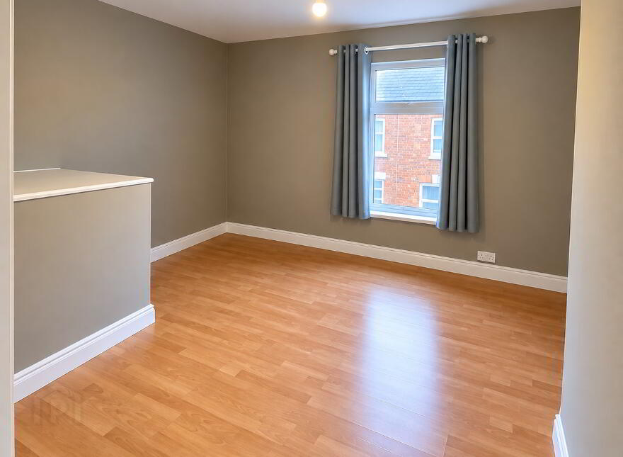 19 Brenda St, Belfast, BT5 5GQ
