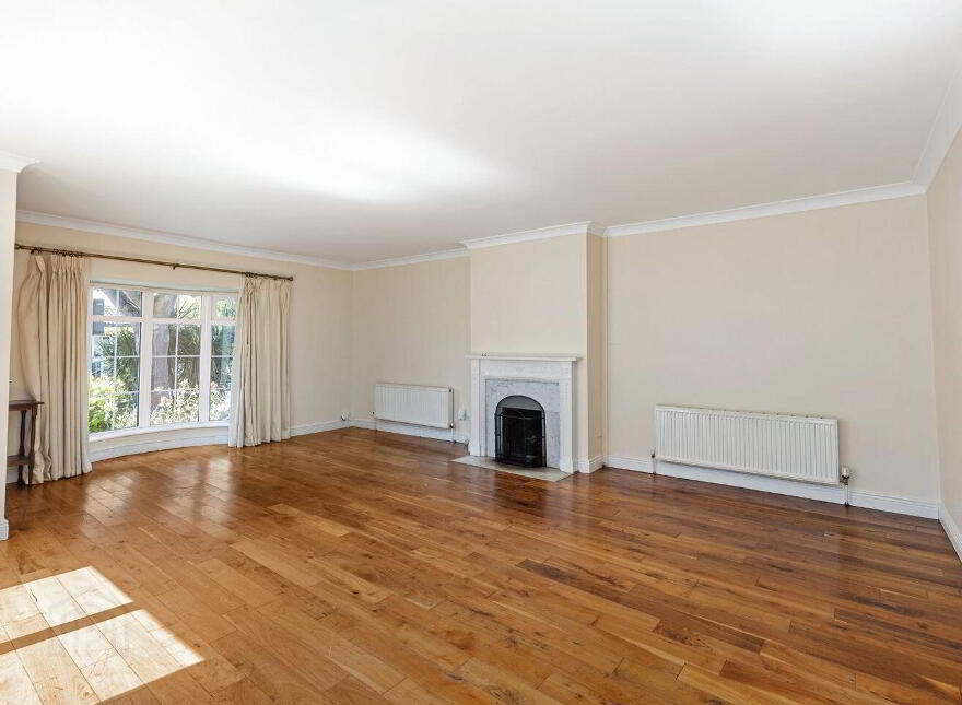 5 Castle Court, Booterstown, Blackrock, Booterstown, A94Y6F9