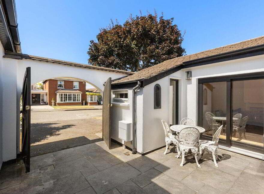 5 Castle Court, Booterstown, Blackrock, Booterstown, A94Y6F9