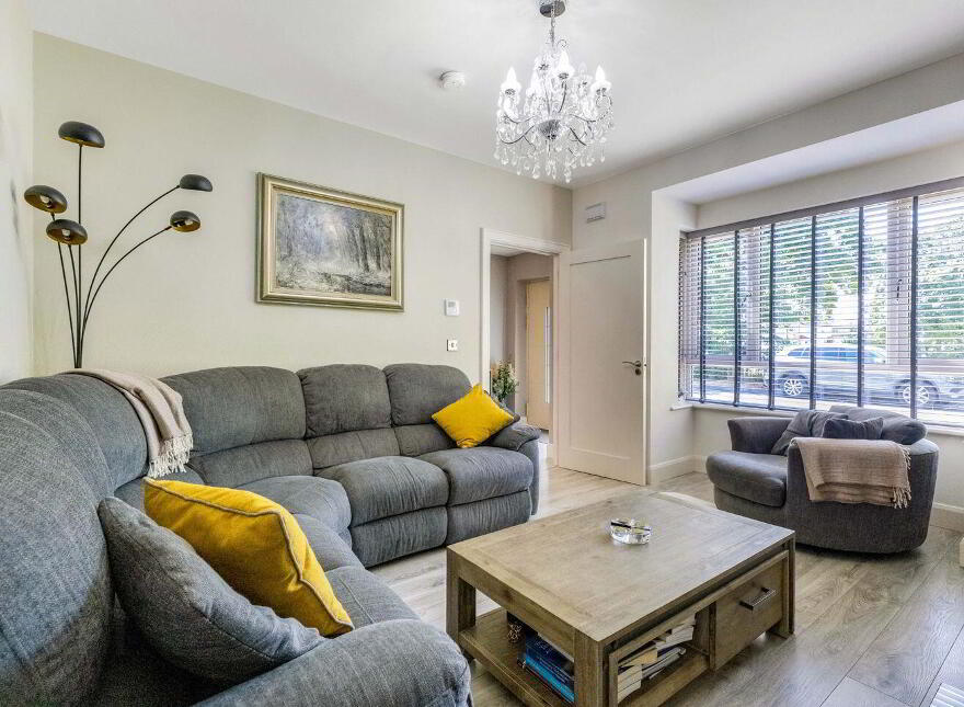 20 Comyn Manor, Swords, K67E7D0