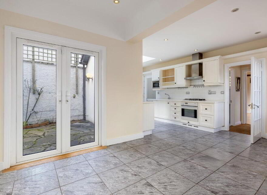 89 Foster Avenue, Mount Merrion, A94N527