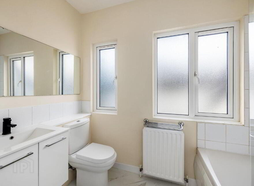 89 Foster Avenue, Mount Merrion, A94N527