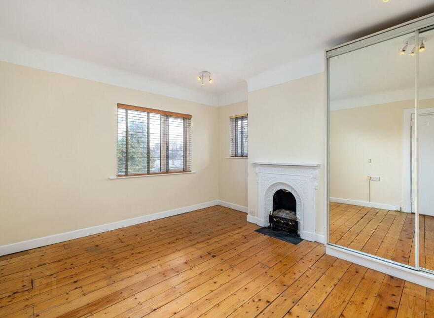 89 Foster Avenue, Mount Merrion, A94N527