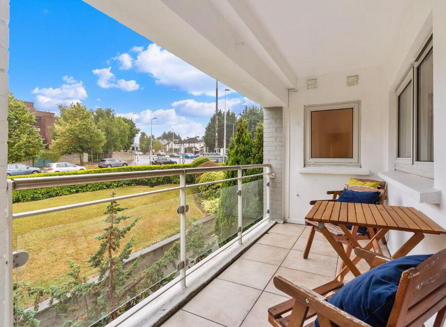 27 Ashurst, Mount Merrion Avenue, Blackrock, Blackrock, A94V046