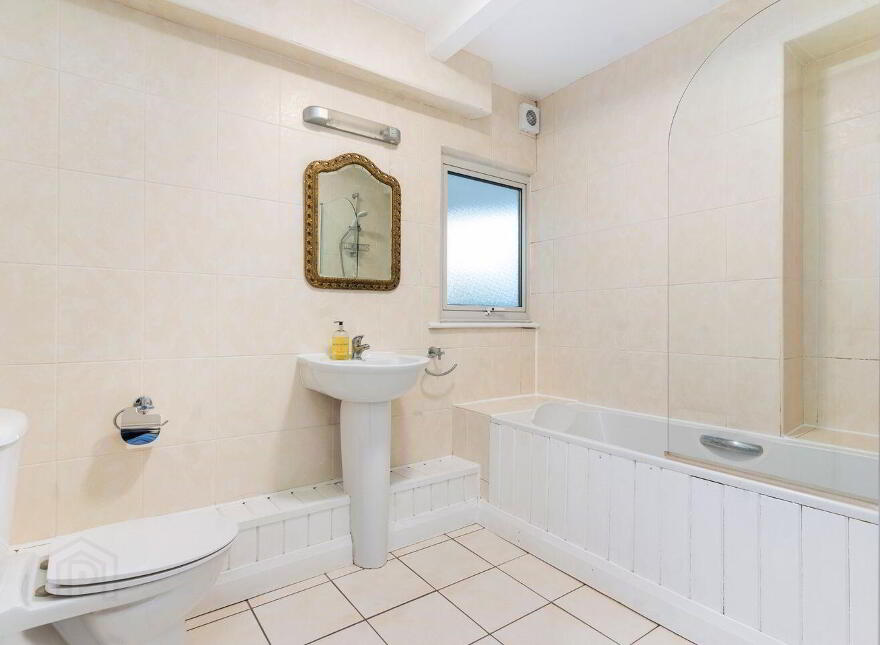 27 Ashurst, Mount Merrion Avenue, Blackrock, Blackrock, A94V046