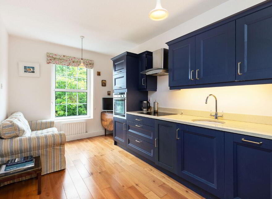 8 Verona, Queens Park, Monkstown, A94H228