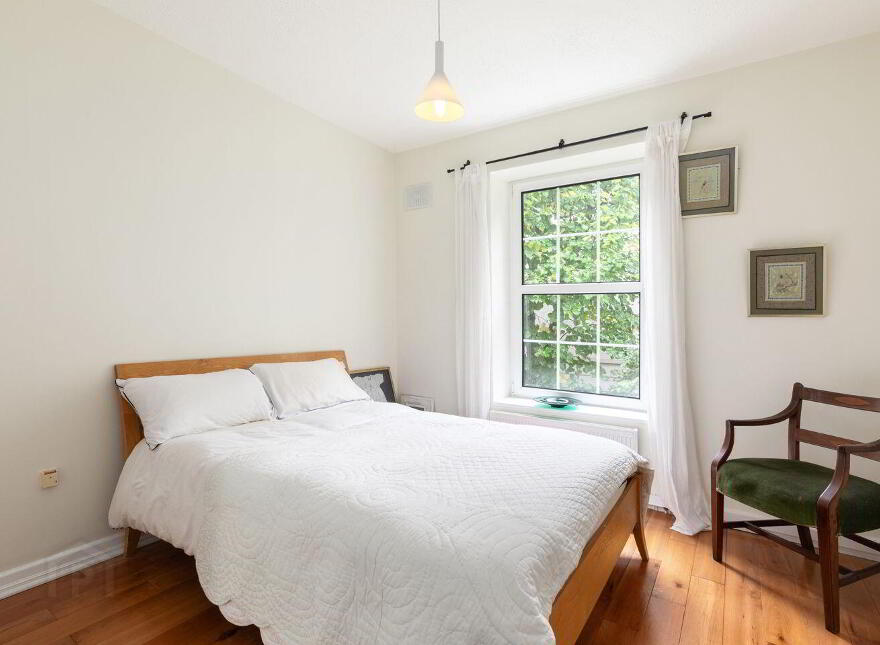 8 Verona, Queens Park, Monkstown, A94H228