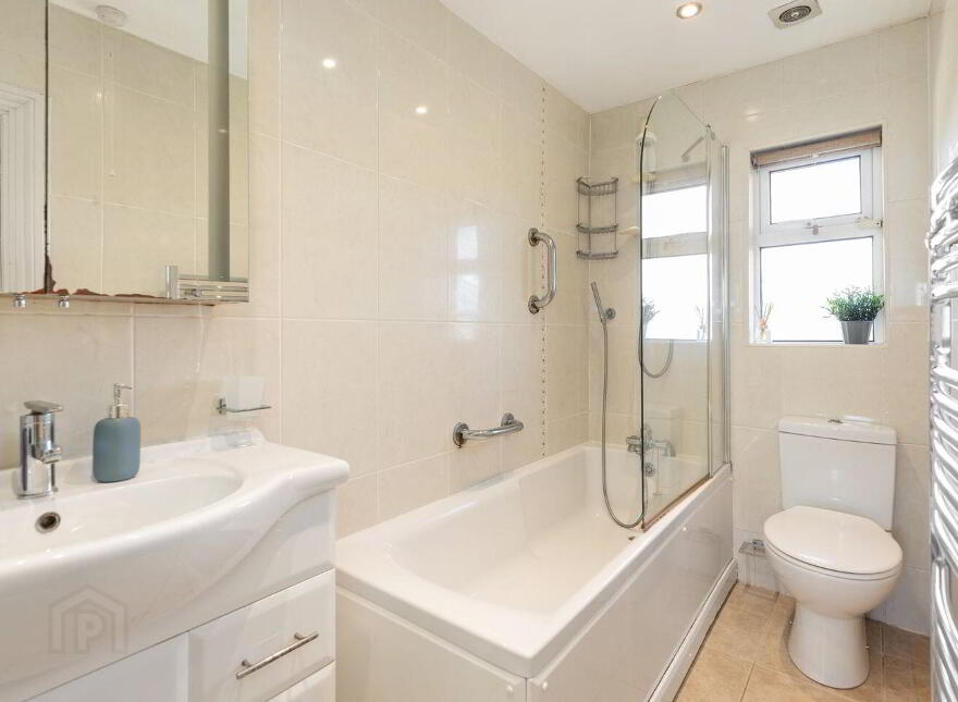 27 Woodbine Avenue, Booterstown, A94XV84